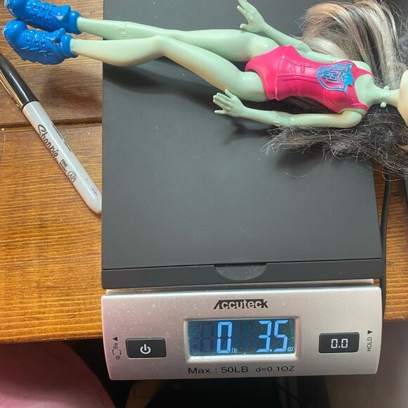 2015 Monster High Frankie Stein Doll Pink Body Suit Blue Shoes Ghoul Spirit - Picture 8 of 8